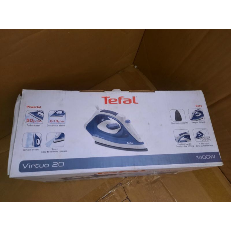BÀN ỦI HƠI NƯỚC TEFAL FV1320