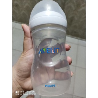 Thanh lý bình sữa Avent 260ml
