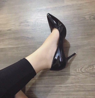 Giày cao gót trơn siêu sịn xò