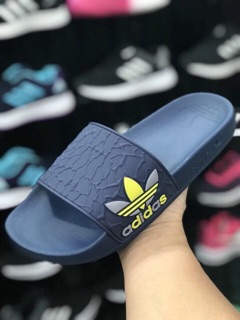 Dép Adidas logo Lớn. (Đặt số thêm vào ghi chú)