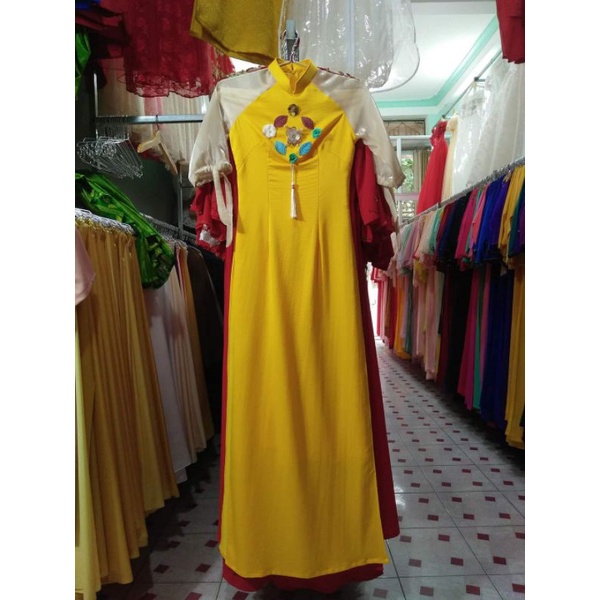 Áo dài vàng