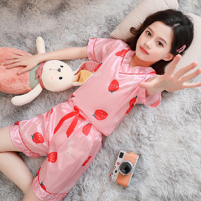 Bộ Đồ Ngủ Ngắn Tay Bằng Lụa Ngọt Ngào Dành Cho Bé Gái