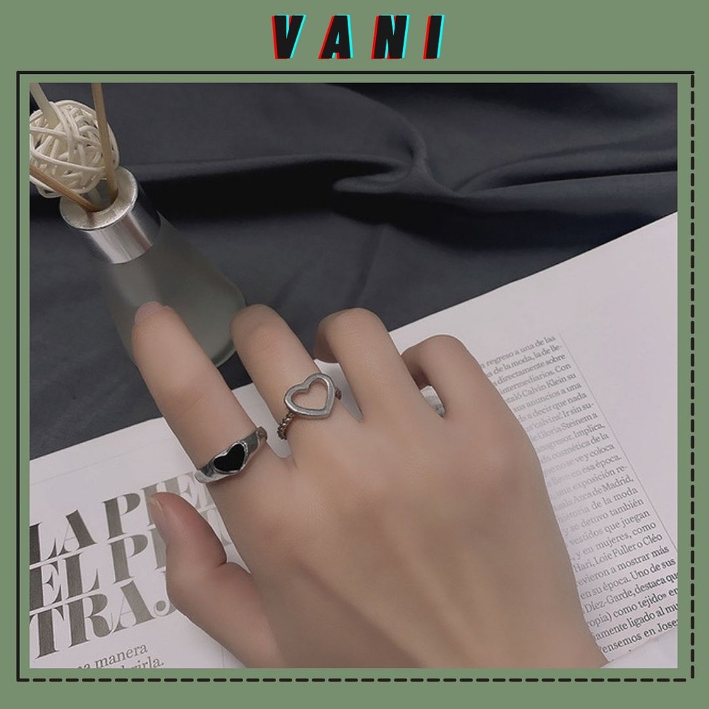 Nhẫn Hình Tim Đá Đen/Tim Rỗng Lớn Retro - Vani Store [TS000517]