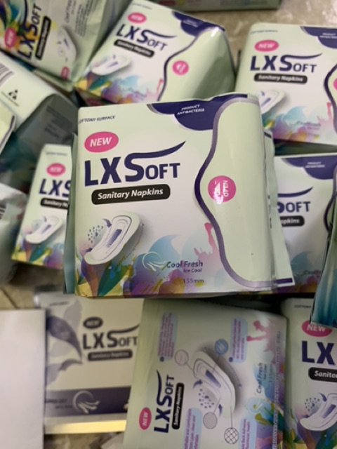 LXSoft  Băng vệ sinh hàng ngày bạc hà ( 20 miếng ) 155mm