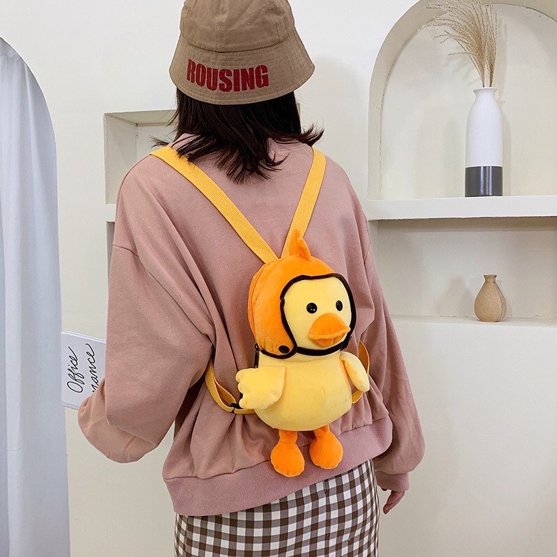 Túi đeo chéo - Balo hình chú vịt đội nón vô cùng xinh xắn đáng yêu