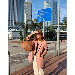 Áo blazer hồng nữ tính