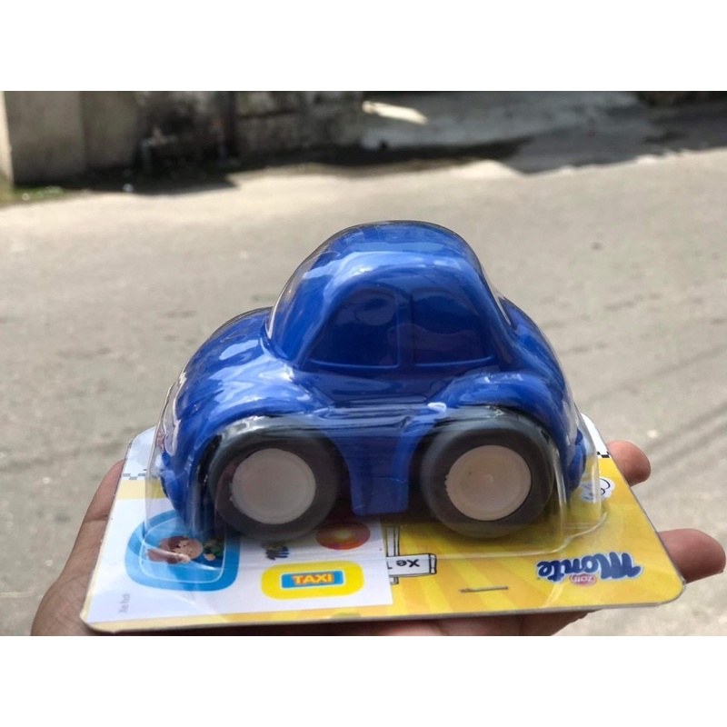 Xe đồ chơi cho bé