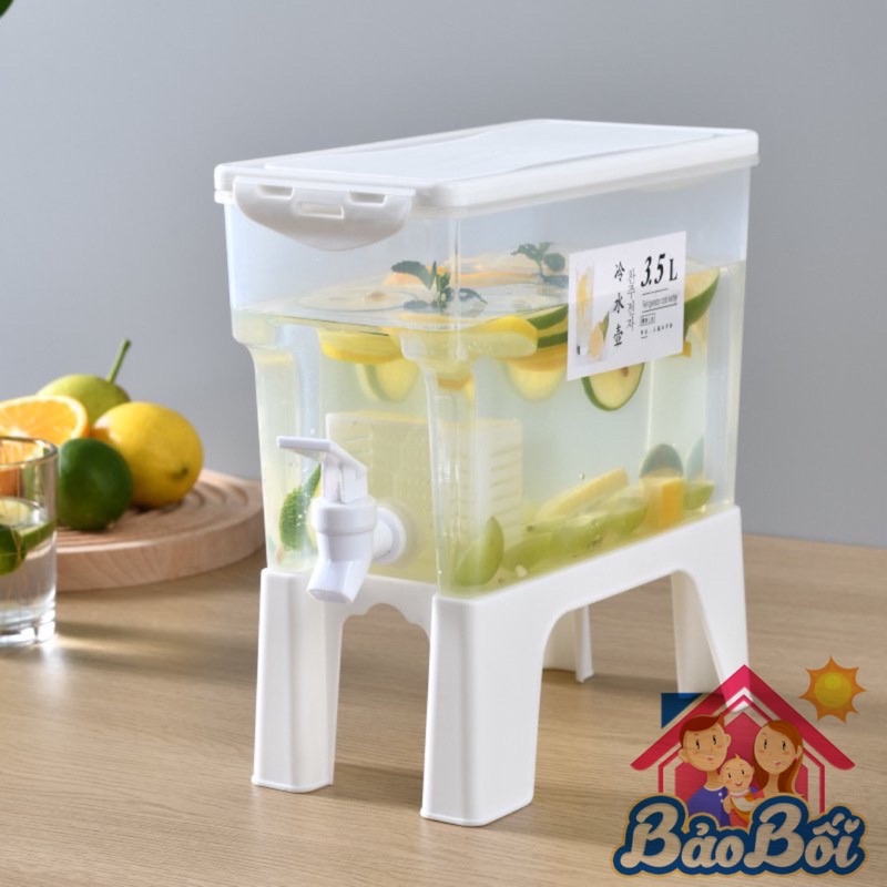 Bình đựng nước có vòi tiện lợi
