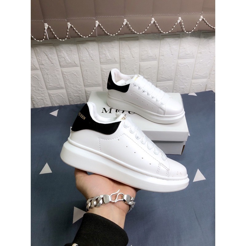Tặng hộp tất thời trang và dây mc bản to bill] giầy thể thao MC trắng đen nam nữ thời trang
