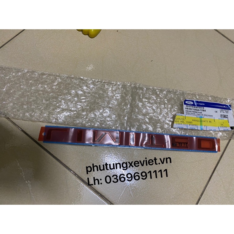 Tem chữ Limited dán cửa thùng sau xe Ranger XLT