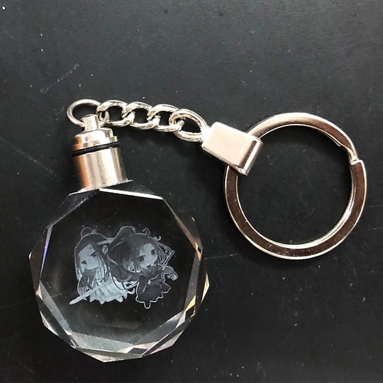 Móc khóa Ma đạo tổ sư phát sáng phim Trần Tình Lệnh pha lê thủy tinh keychain Lam Vong Cơ Ngụy Vô Tiện