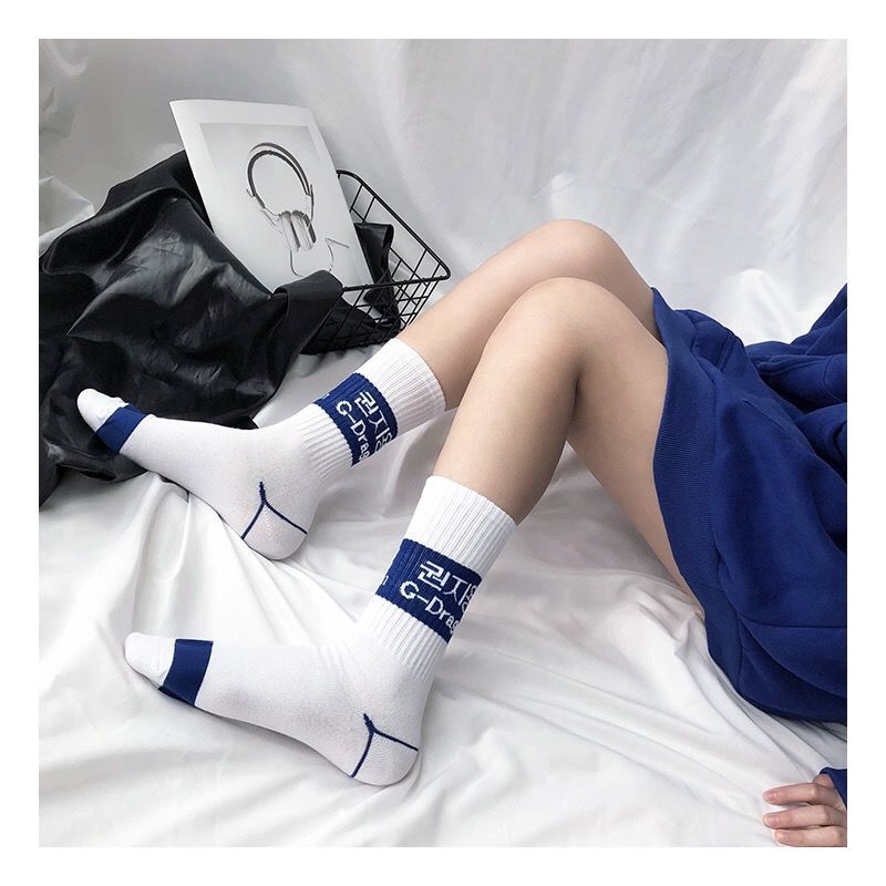 Vớ thể thao kẻ sọc xanh dương thời trang cho nam và nữ