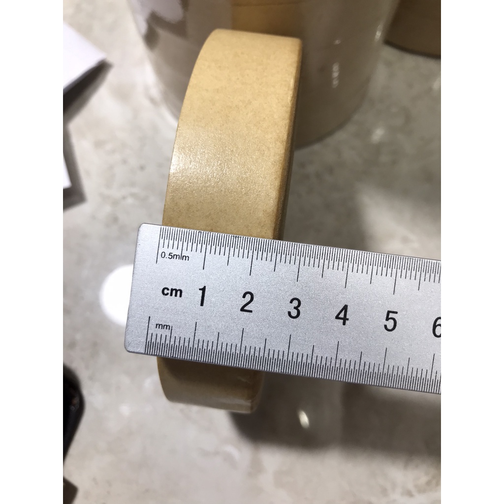 Băng Keo Giấy Da Bò Láng Kraft Vá/ Dán Hộp Cartoon Màu Nâu 24mm