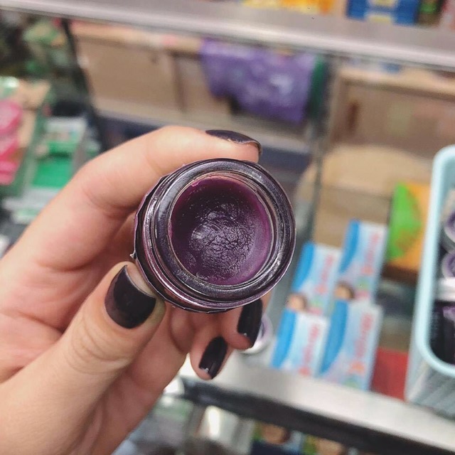 Dầu Cù Là Giúp Ngủ Ngon LAVENDER SLEEP BALM Natural S.P. Beauty & Makeup 15g - Thái Lan