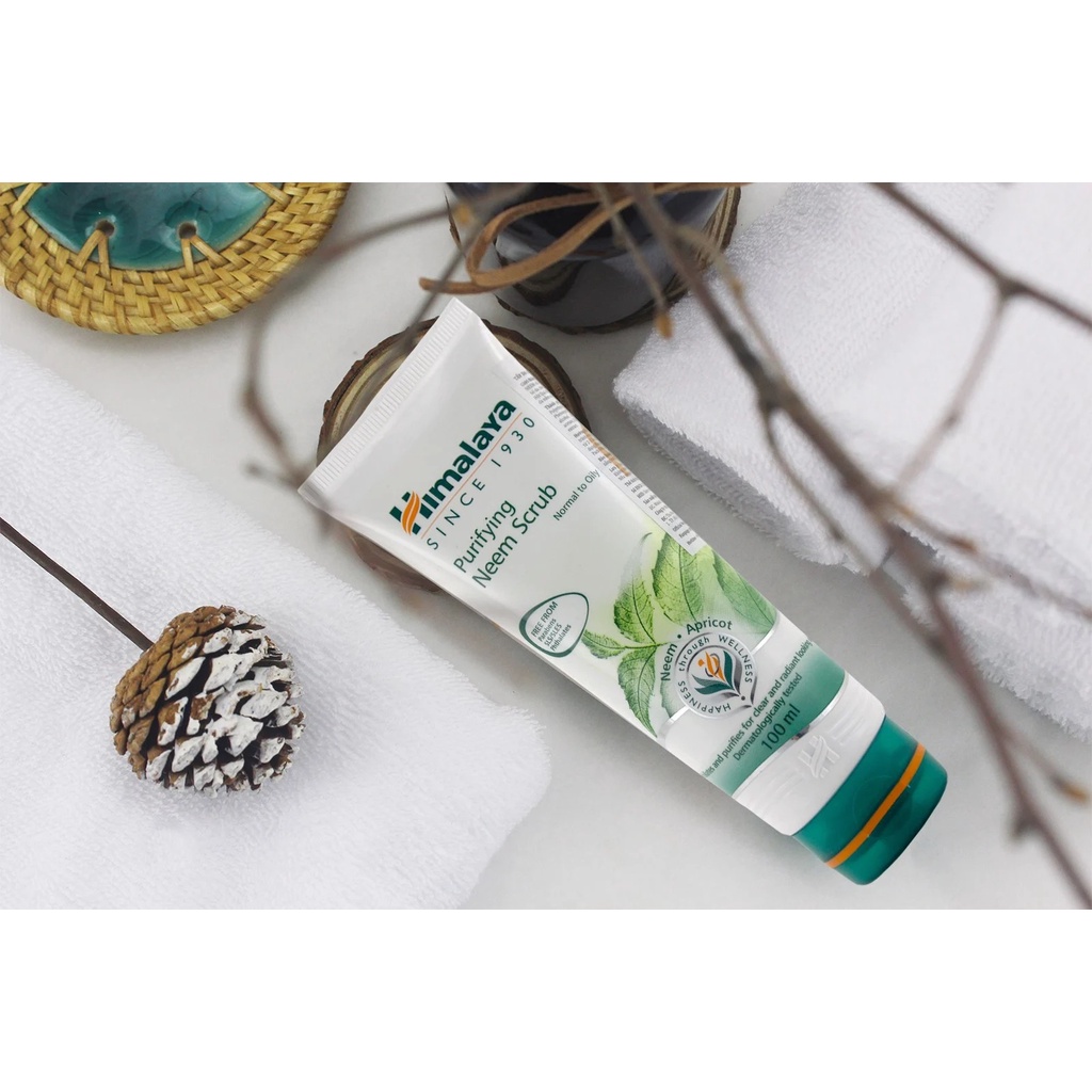 Kem tẩy da chết Himalaya Purifying Neem Scrub (100ml)