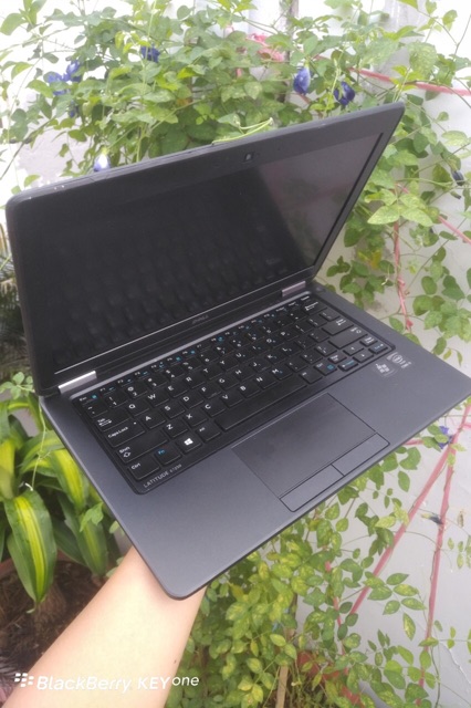 Laptop Mini Dell Latitude E7250 i5 12inch | BigBuy360 - bigbuy360.vn