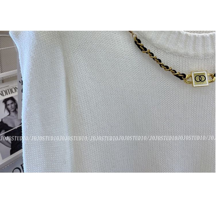 High class white chain knitwear women's 2022 autumn new style temperament slim bottomed top