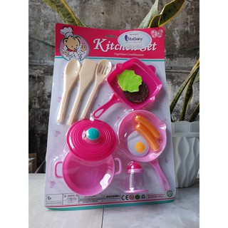 Bộ đồ chơi 12 chi tiết