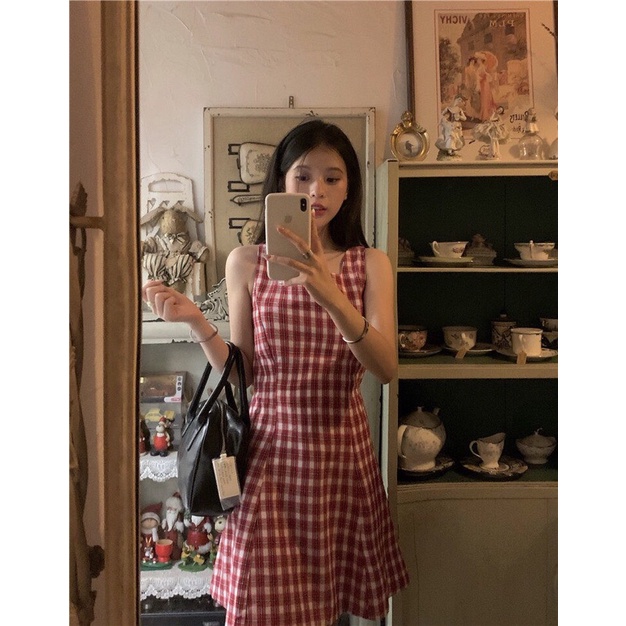 Váy hai dây cổ vuông kẻ caro đáng yêu dễ thương