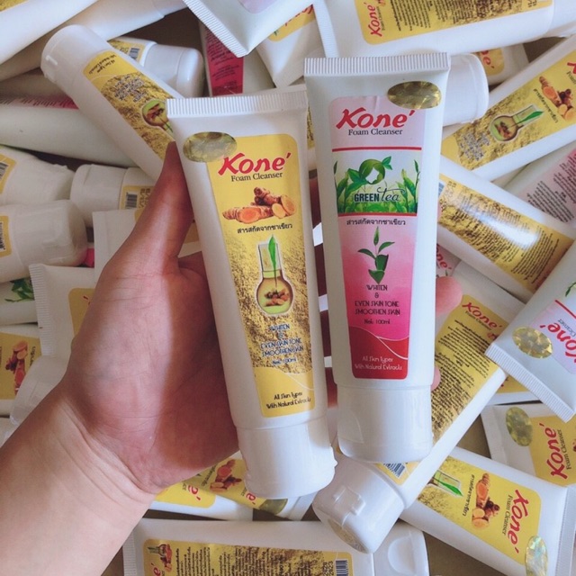Sữa rửa mặt kone trà xanh nghệ rau má