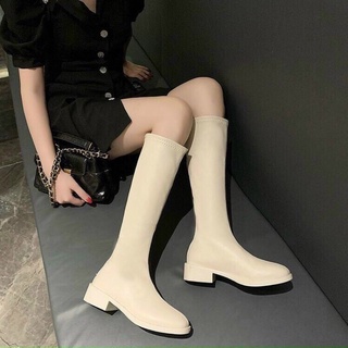 Bốt đùi bệt