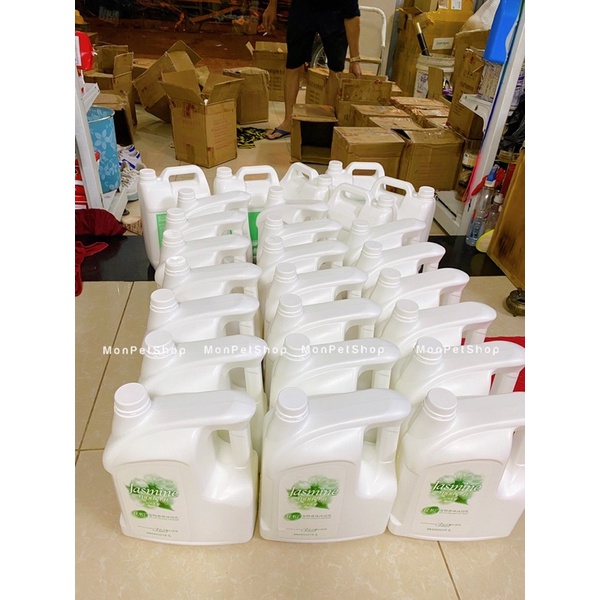 Sữa tắm nước hoa J&D can 4 lít hàng chuẩn