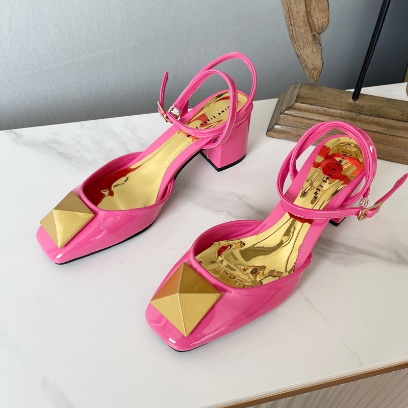 Giày Búp Bê Sandal Cao Gót To Bít Mũi