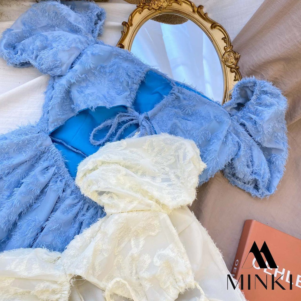 Váy Cổ Vuông Hở Lưng -  100% Lụa Lông Vũ Cao Cấp - 2 màu Xanh - Trắng - Đầm Xòe Tôn Dáng Dáng Yêu | BigBuy360 - bigbuy360.vn