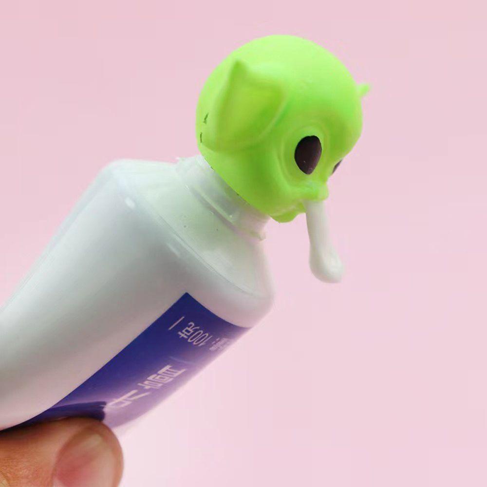YIYU Dụng Cụ Nặn Kem Đánh Răng Họa Tiết Hoạt Hình Dễ Thương