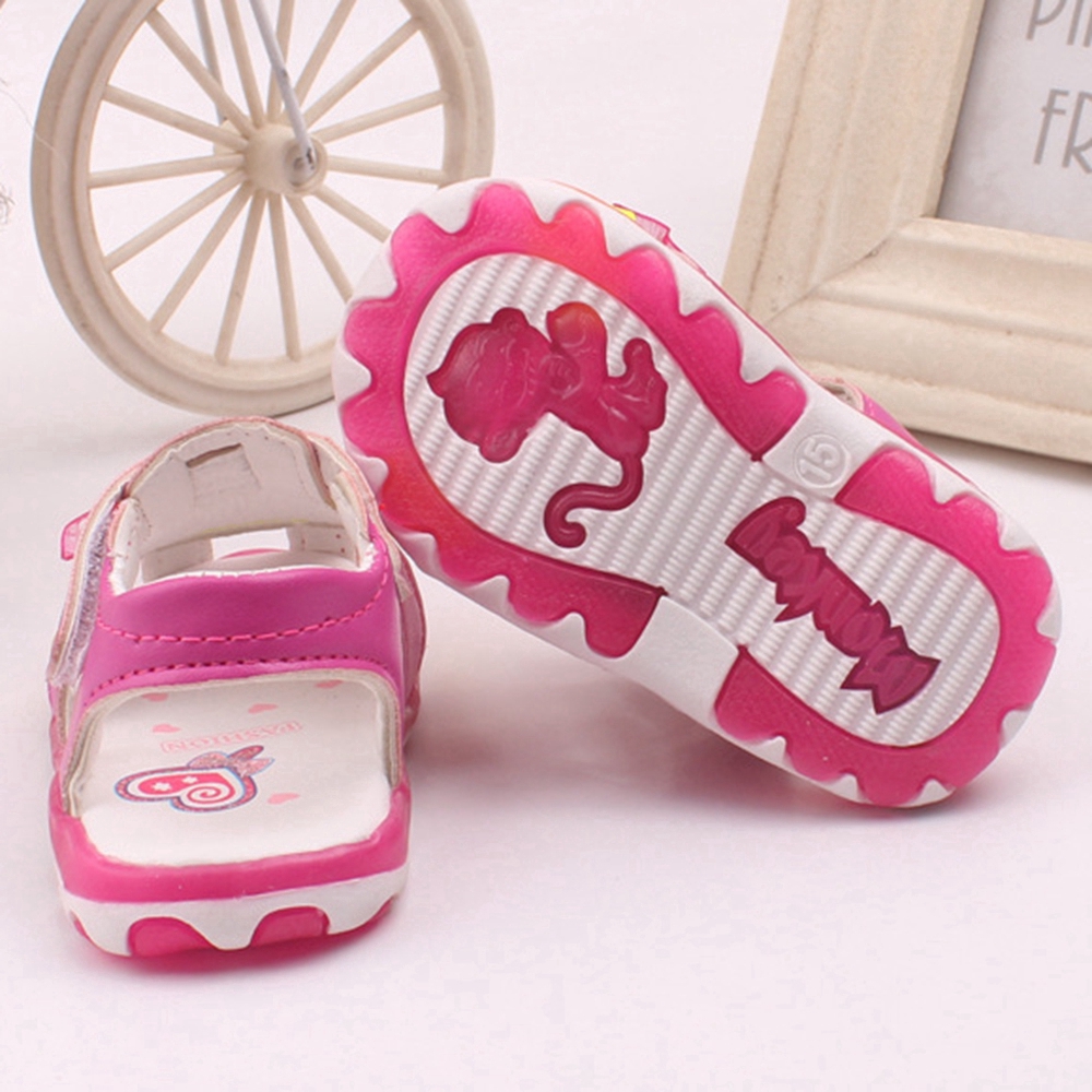 0-2 Years Cartoon Hello Kitty Pre Walker Newborn Baby Shoes Sandals for Girls Infant Toddler LED Shoes Sandals