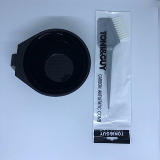 Dụng cụ nhuộm tóc