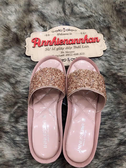 Xuồng đính đá 5p