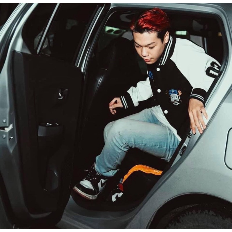 ÁO KHOÁC BÓNG CHÀY MLBNY MARIO TRẮNG ĐEN TAY DA -BOMBER VARSITY MLBNY JACKET - HÀNG CÓ SẴN