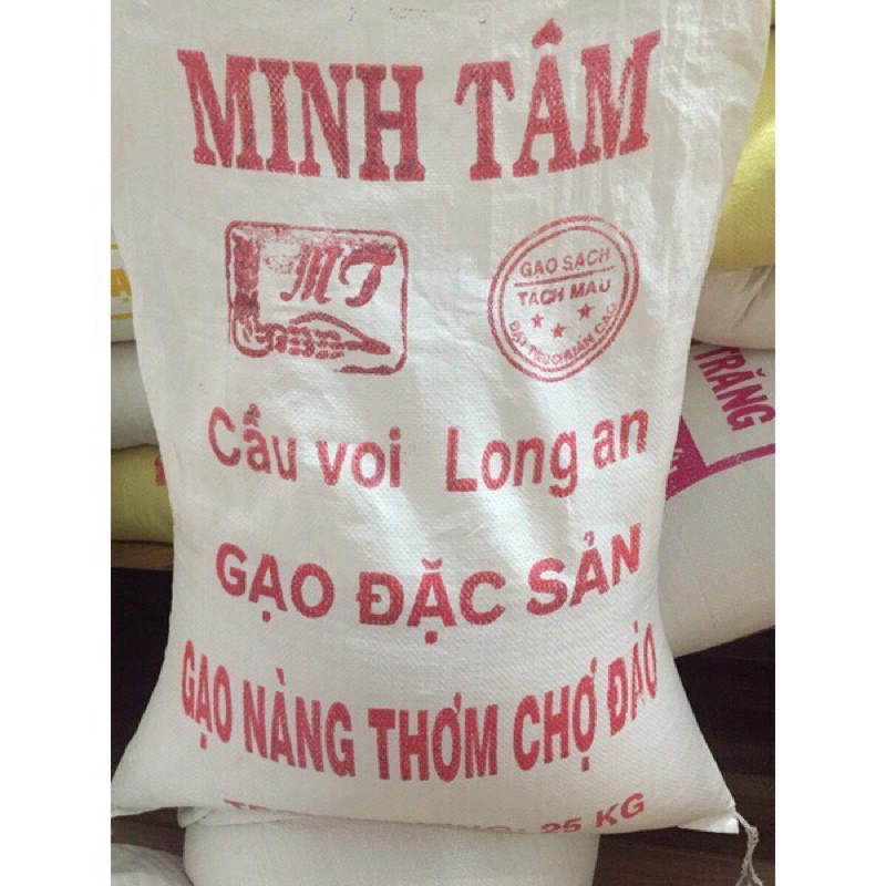 10 kg gạo nàng thơm chợ đào  dẻo vừa mềm thơm