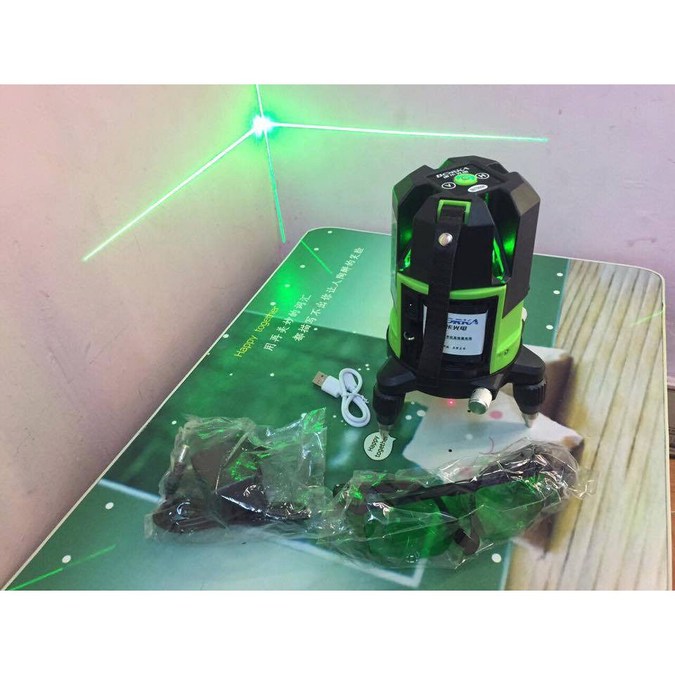 Máy cân mực laser 5 tia xanh Borka- Thương Hiệu Nhật Bản