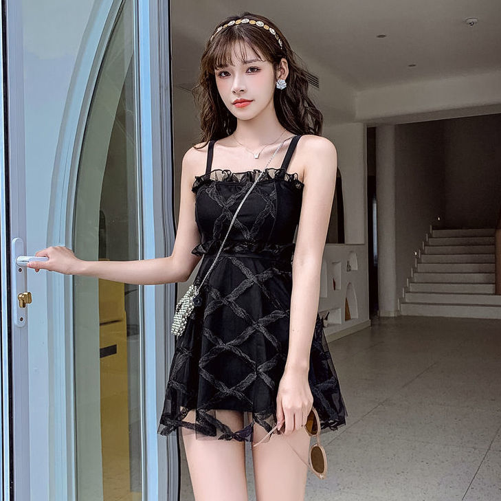 Bộ Đồ Bơi Thiết Kế Kín Đáo Phong Cách Hàn Quốc Cho Nữ