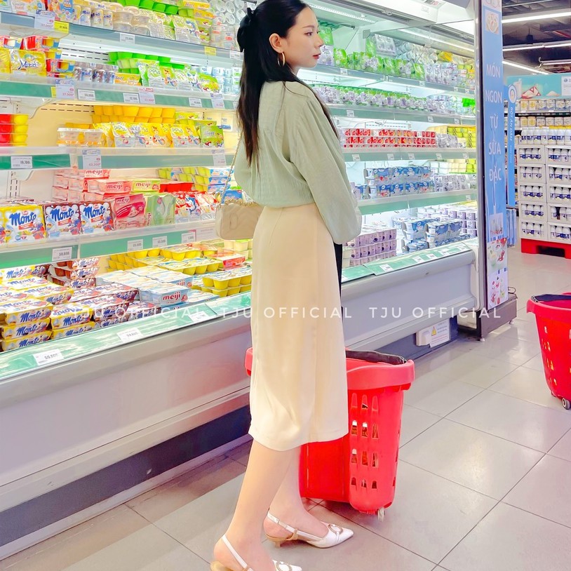Chân váy dáng chữ A, dài qua gối lưng cao xẻ sau màu trơn đủ size, phong cách công sở ulzzang Hàn Quốc T-Ju(cv Sao Linh) | BigBuy360 - bigbuy360.vn