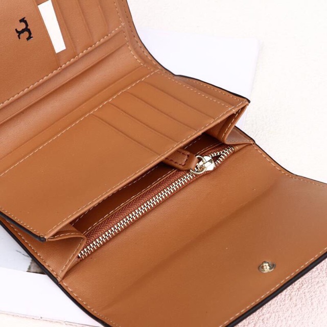 VÍ NGẮN TORY  SIZE TRUNG