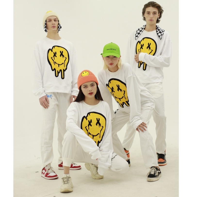 Áo Sweater Mùa Đông Nỉ Form Rộng Yellow Face Gonz Trắng