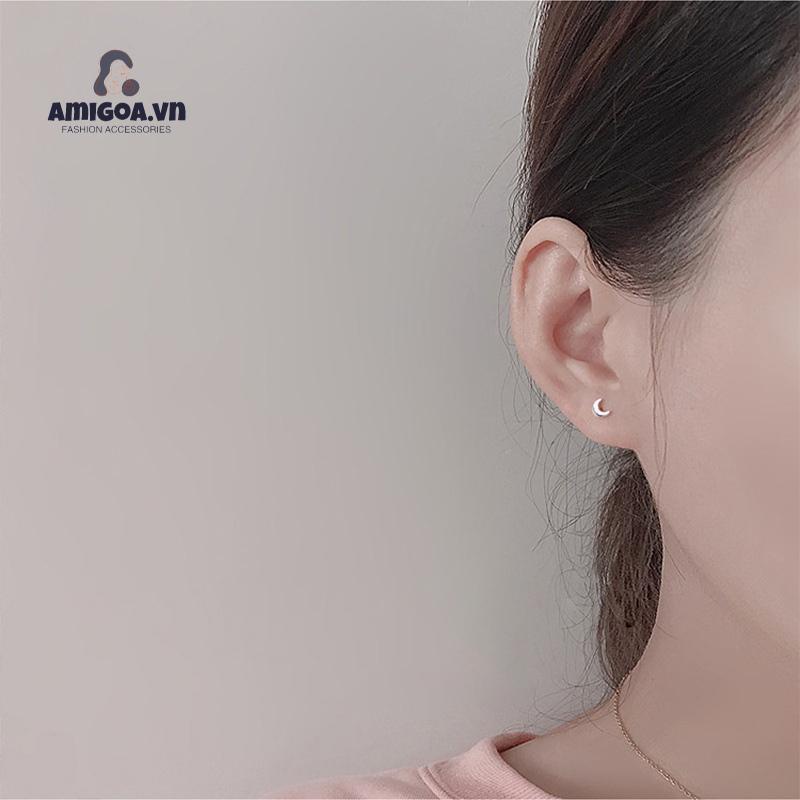 ✨✨1 đôi khuyên tai bạc S925 hình mặt trăng ngôi sao đơn giản không dị ứng cho học sinh