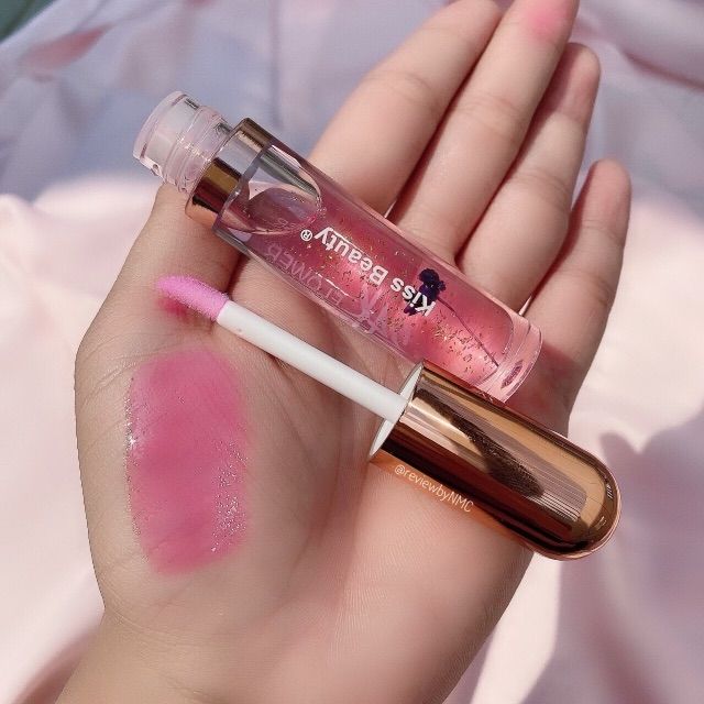 Son dưỡng hồng bóng môi có tinh chất vàng 24k của kiss beauty | BigBuy360 - bigbuy360.vn