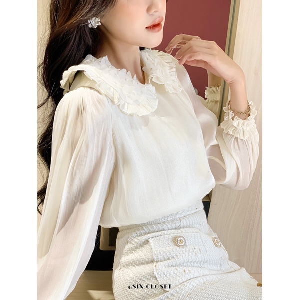 Áo tơ ROUIE cổ sen bèo đính hoa