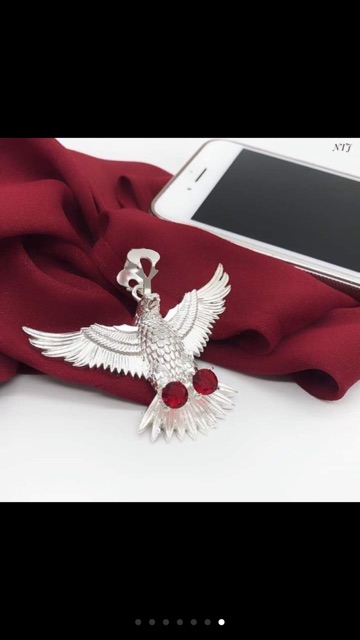 Mặt dây chuyền đại bàng Phú Lê