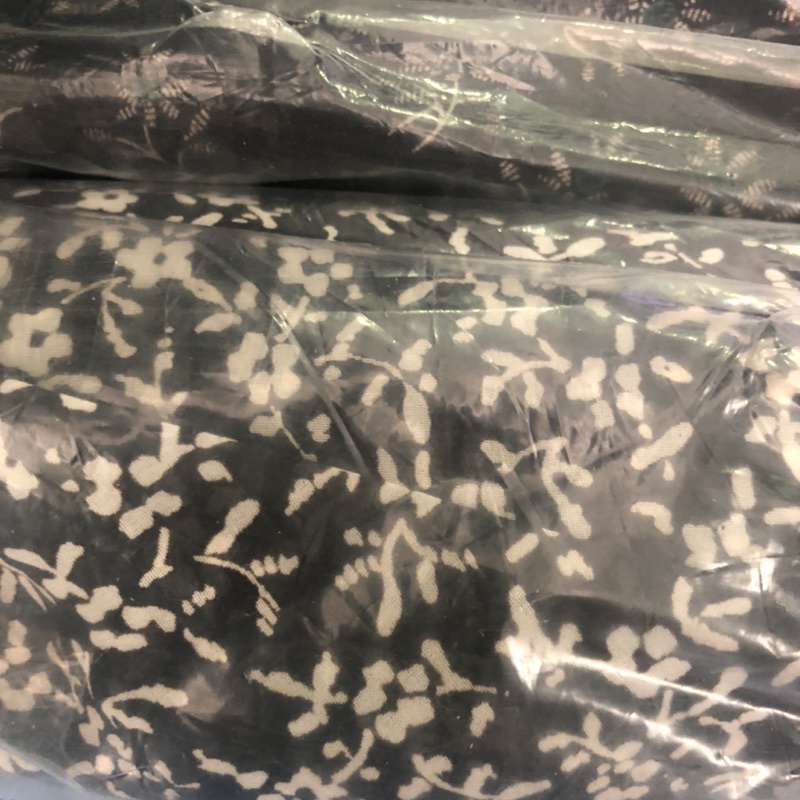 1m Vải Voan Muslin Đen Bông Nhí Trắng Hành Công Ty