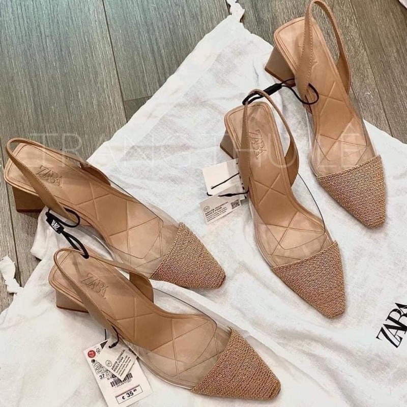 Sandal nữ Zr full box[HÀNG SẴN nên lùi 1 size nhé]