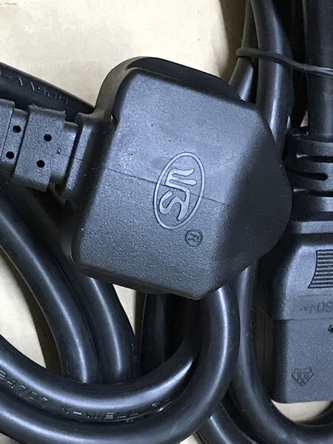 Dây nguồn C19, uk to c19 , dây sạc ups Apc Cáp nguồn C19-UK Cho UPS PDU SERVER
