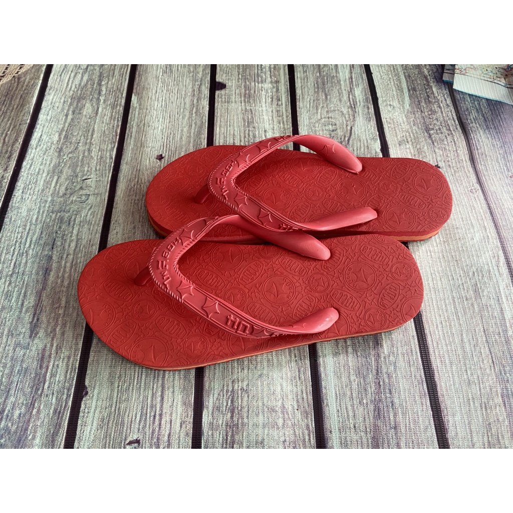 Dép,tông lào truyền thống