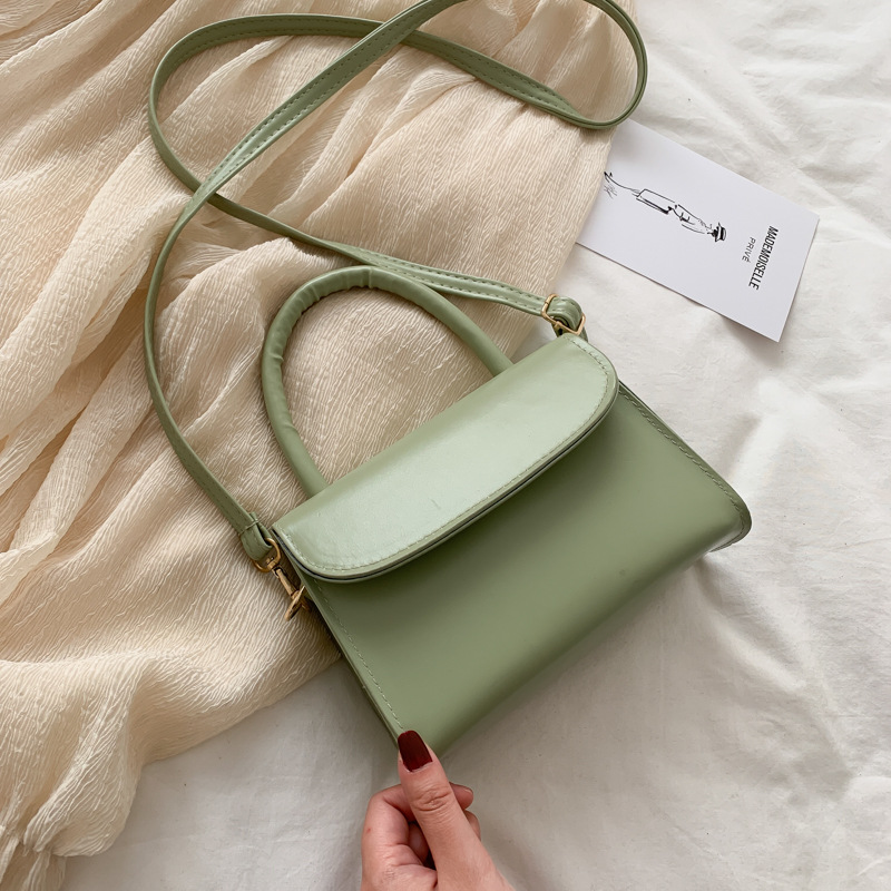 Túi Xách Dây Xích Đeo Vai Phong Cách Retro Phương Tây