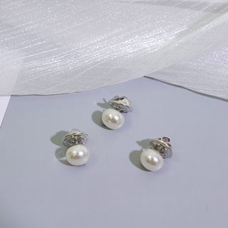 Pin to decorate clothes