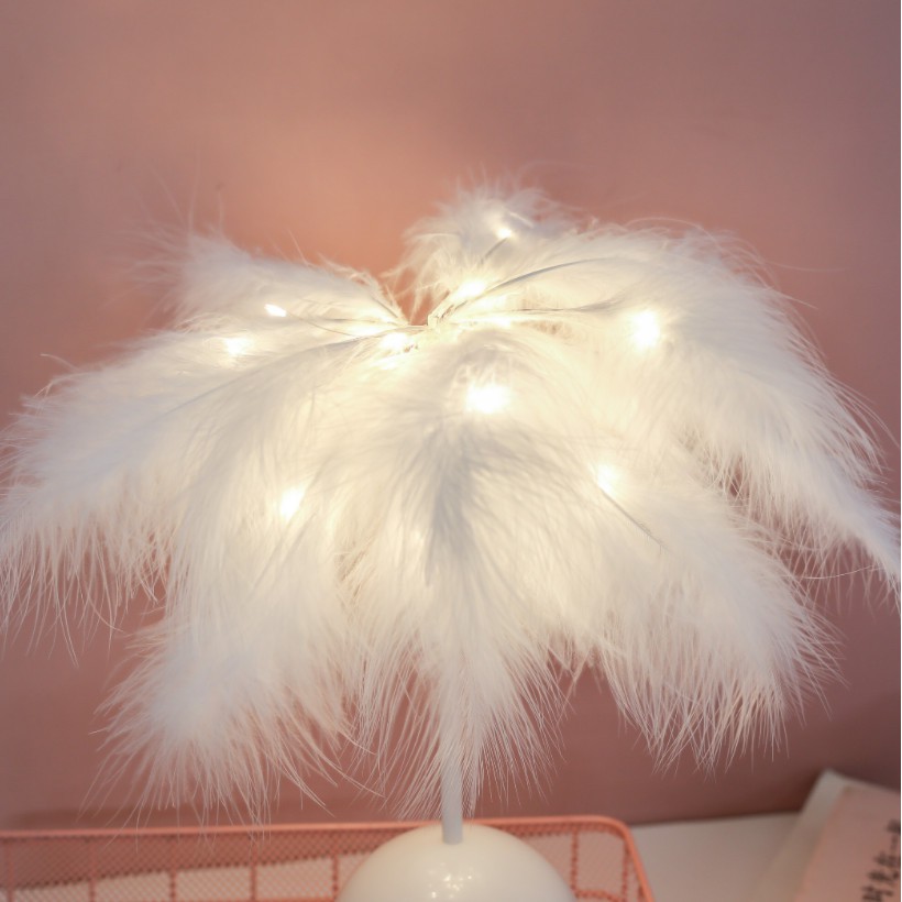 Đèn Ngủ Lông Vũ